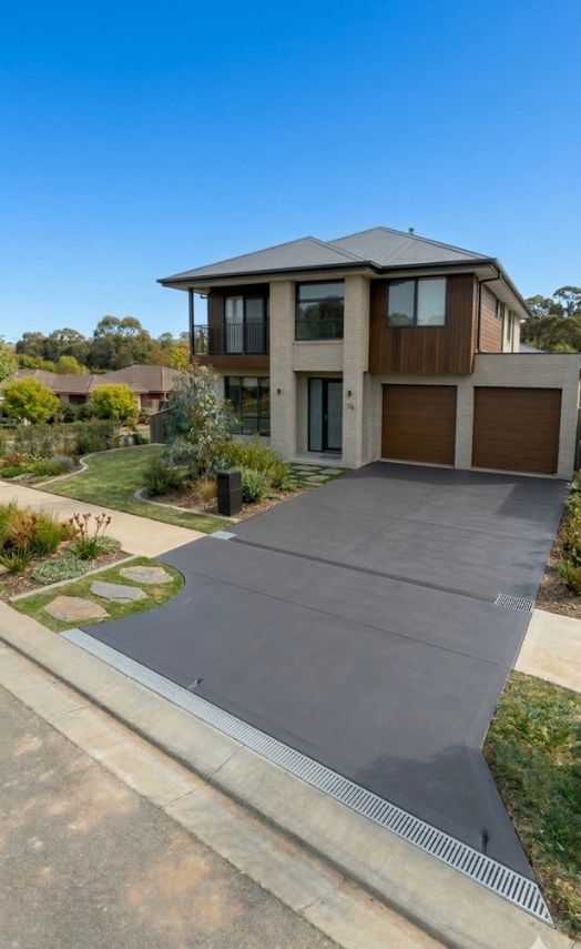 Concrete driveway installation in Canberra ACT (3)
