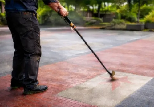 Spray on Stencil Concrete 7 Spray on Stencil Concrete1